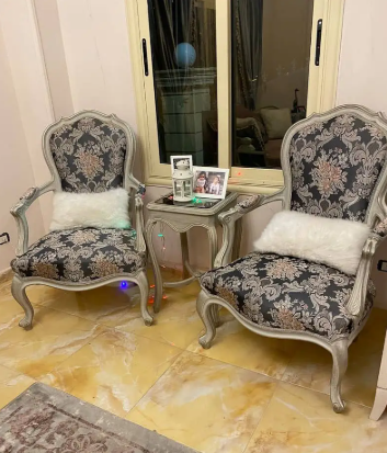 صالون خشب زان عمولة ممتاز + ستارة وسجادة وترابيزات | Beech Wood Salon thumbnail