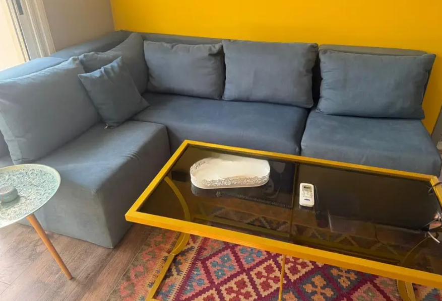 L shape and table