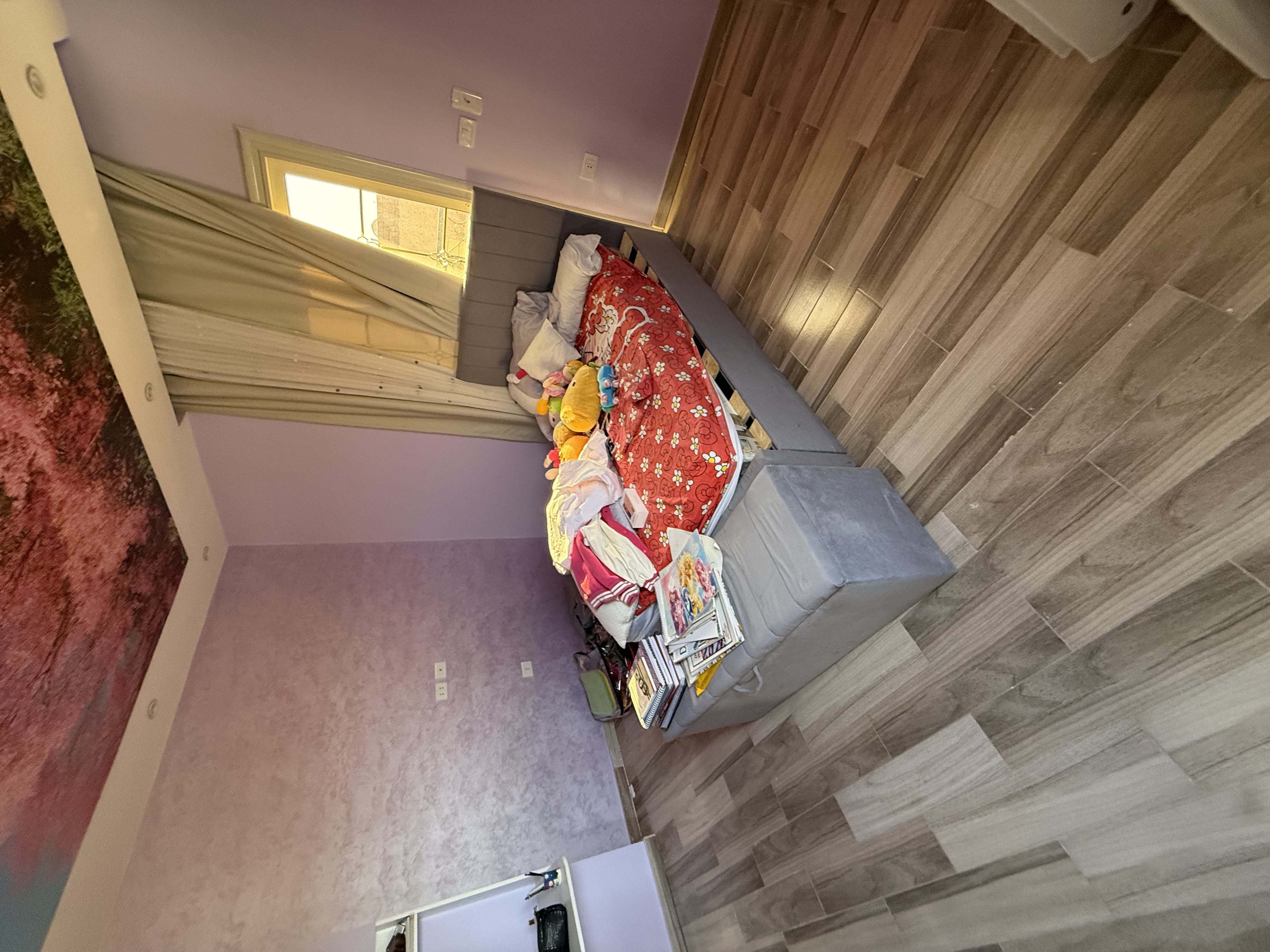 Bed with wardrobe thumbnail