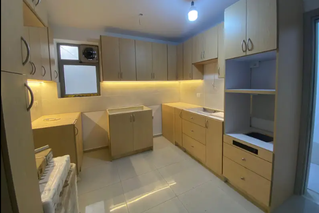 مطبخ بالاجهزه ودريسنج روم mdf جديد Kitchen + Dressing Room thumbnail