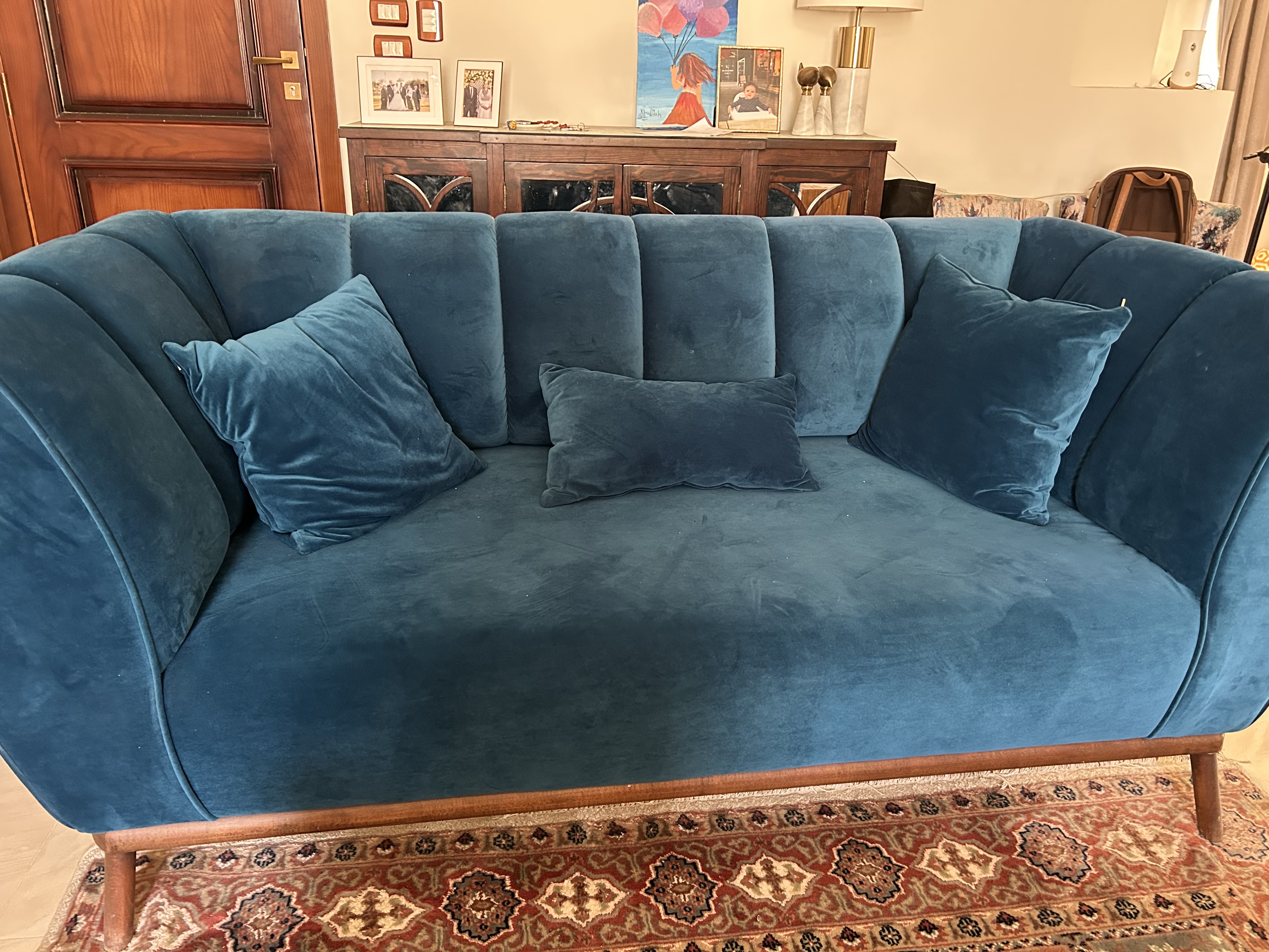 Set of 2 seater sofa, 2 chairs & a coffee table thumbnail