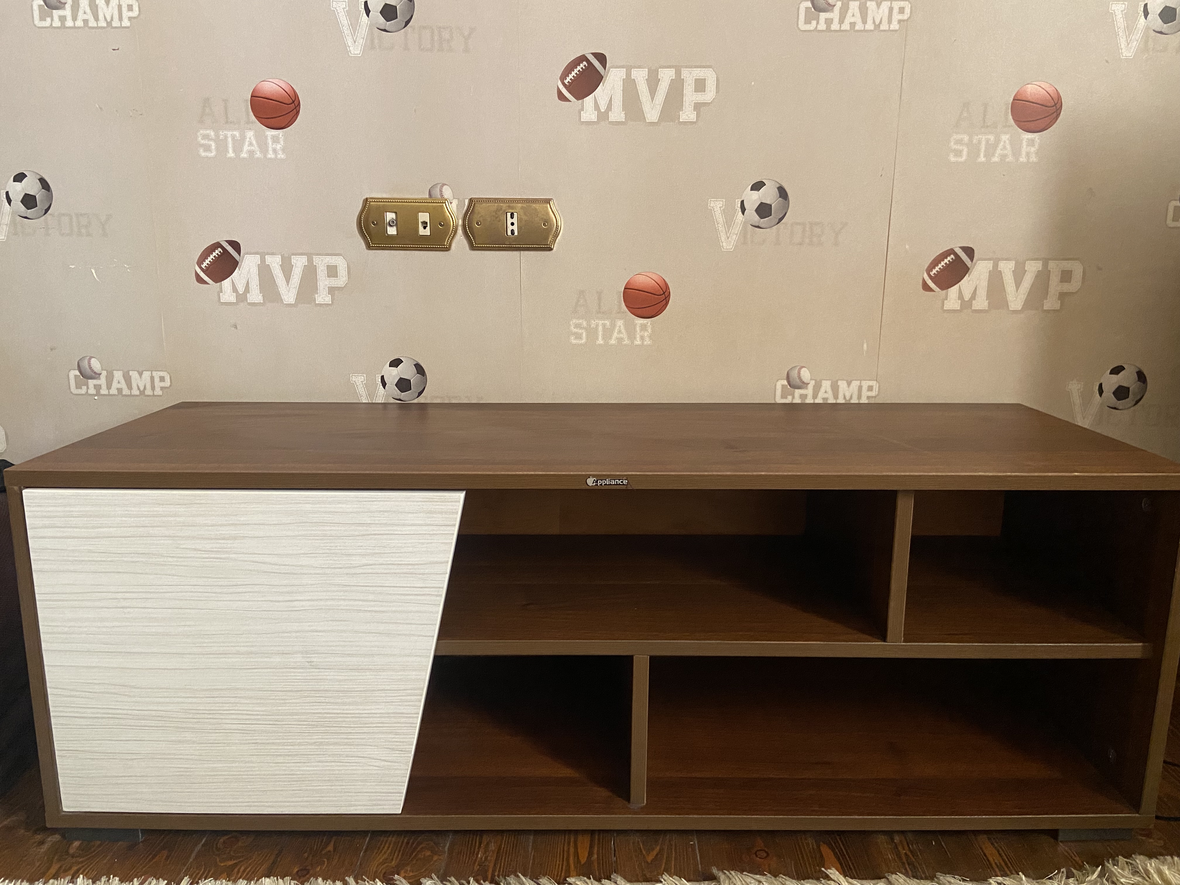 Tv table thumbnail