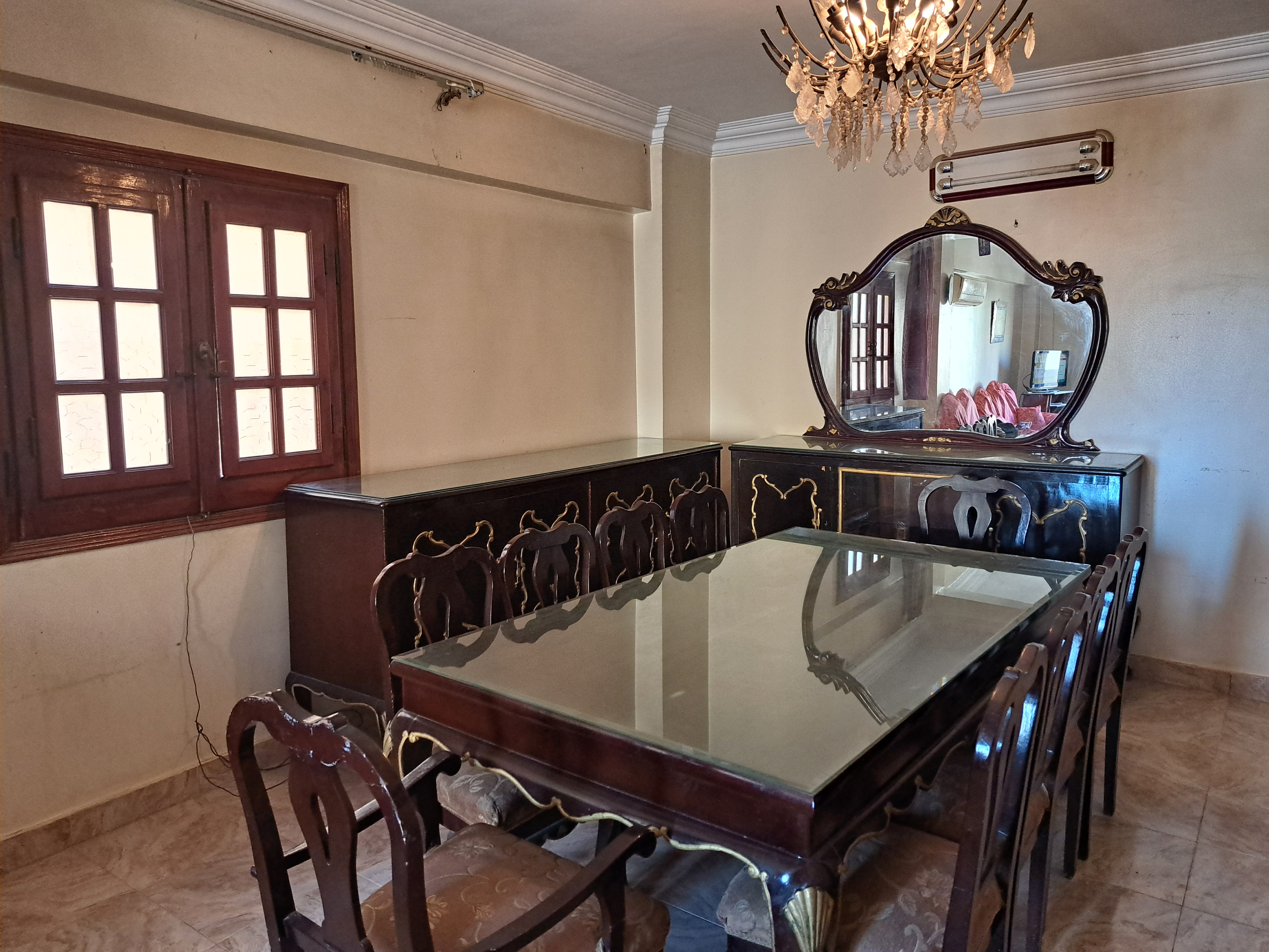 Vintage 10-Seater Dining Table Set thumbnail
