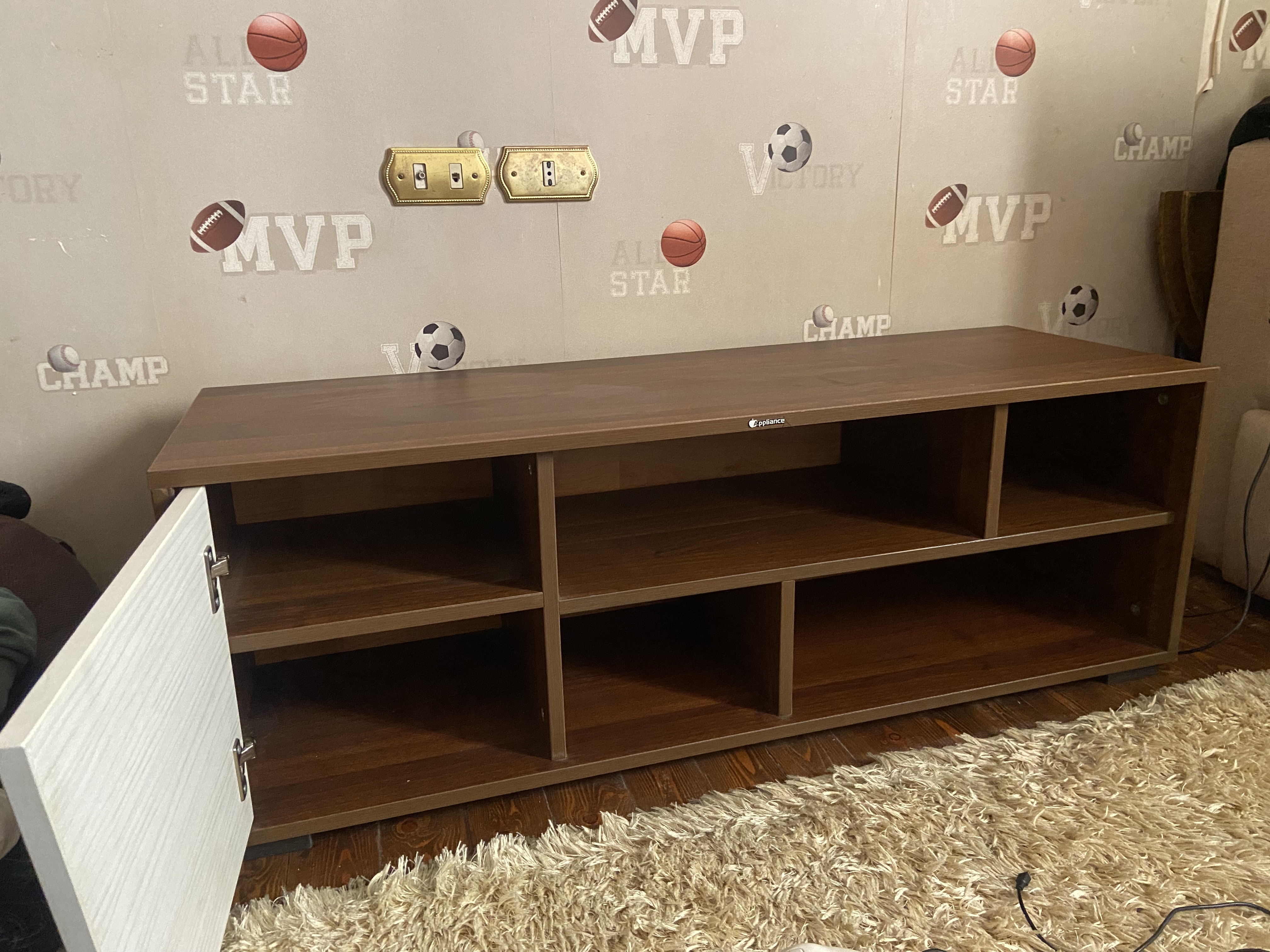 Tv table thumbnail
