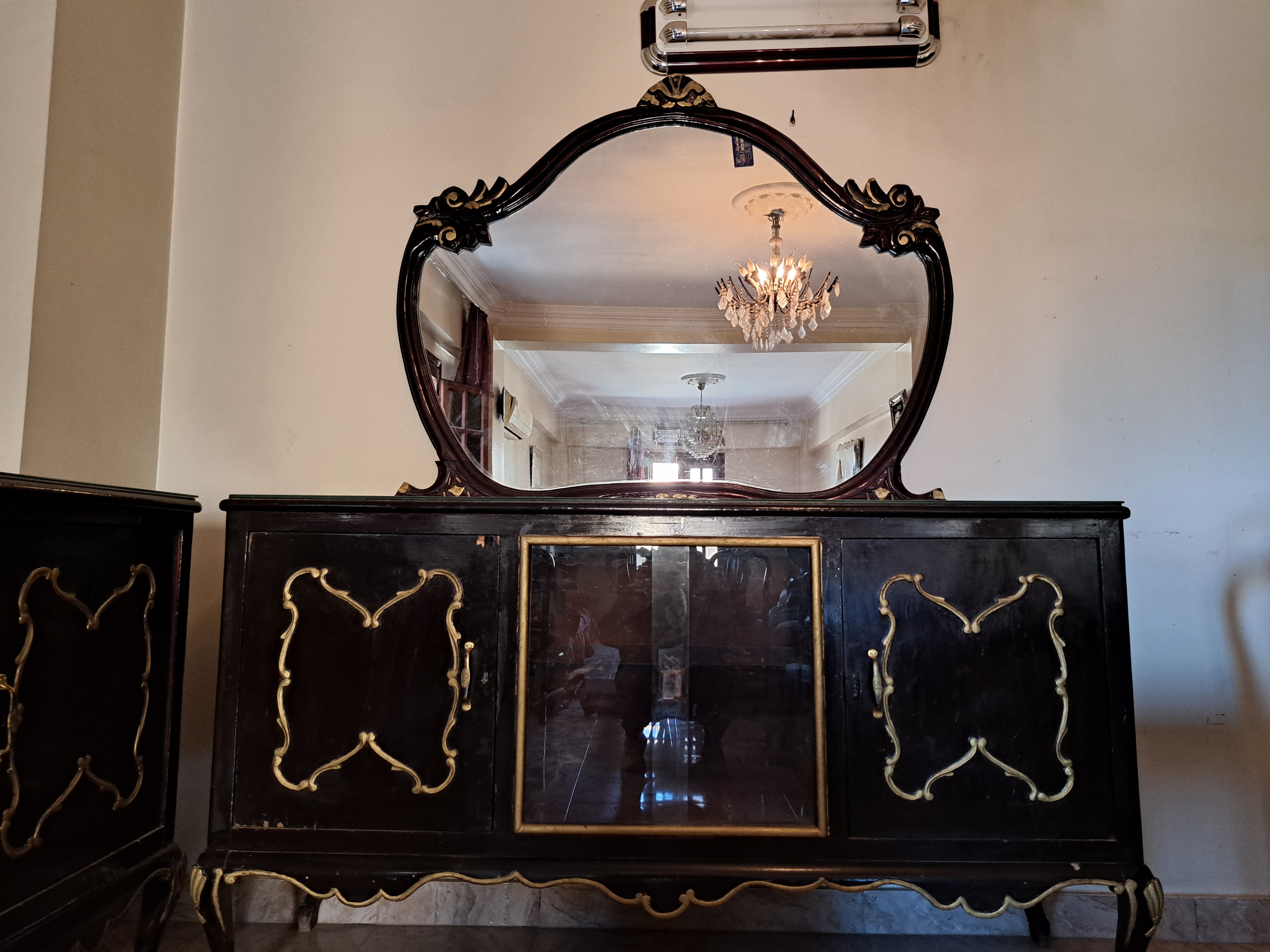 Vintage 10-Seater Dining Table Set thumbnail