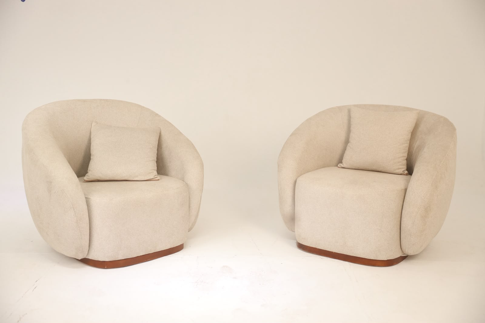 Accent Chairs – Custom Made thumbnail