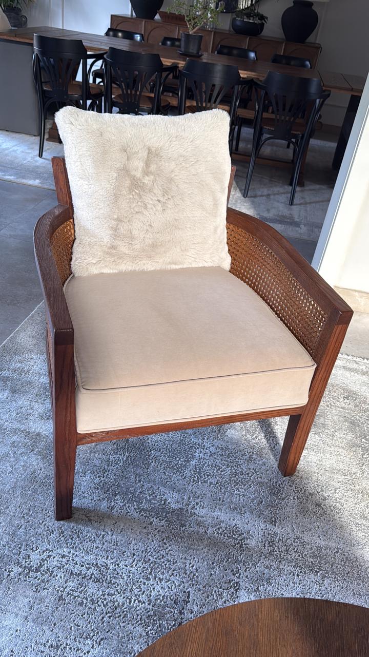 Chair thumbnail