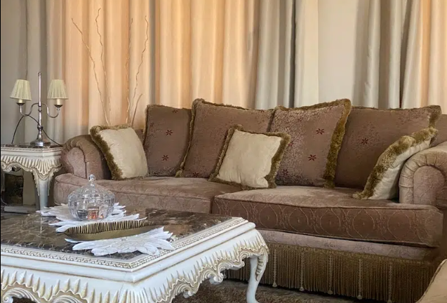 انتريه مودرن للبيع. Full sofa set thumbnail