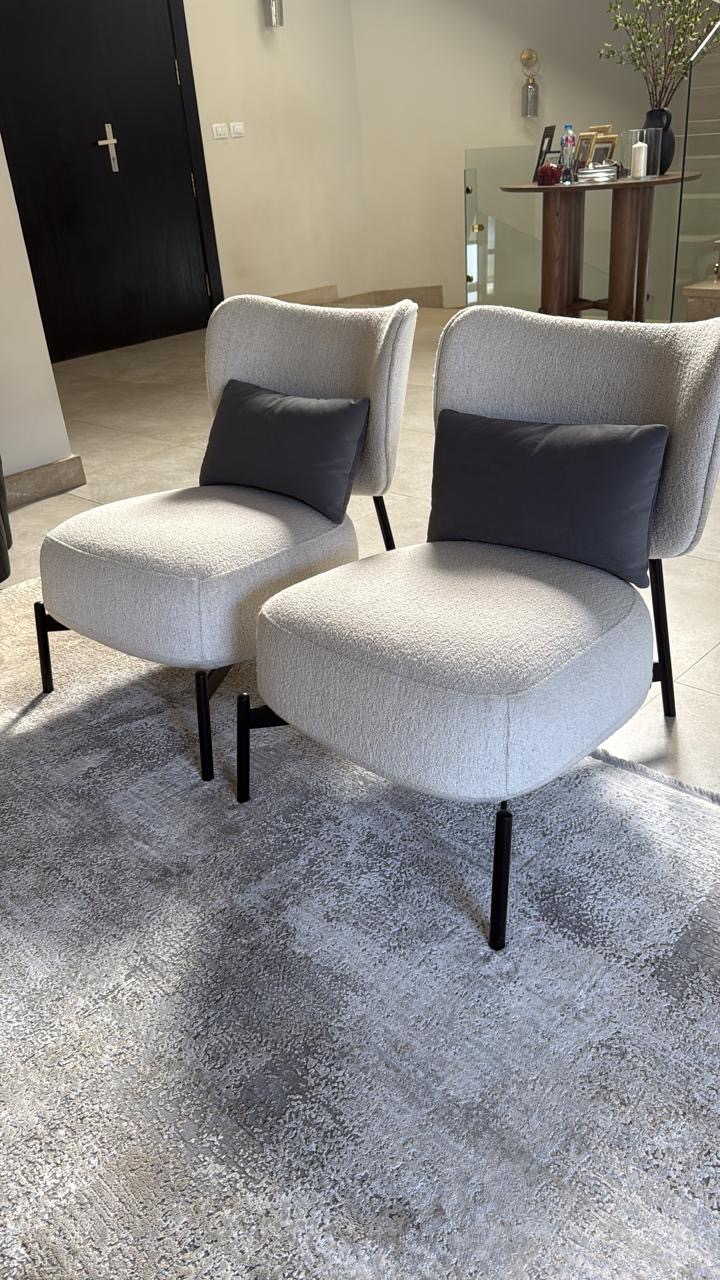 Chair thumbnail