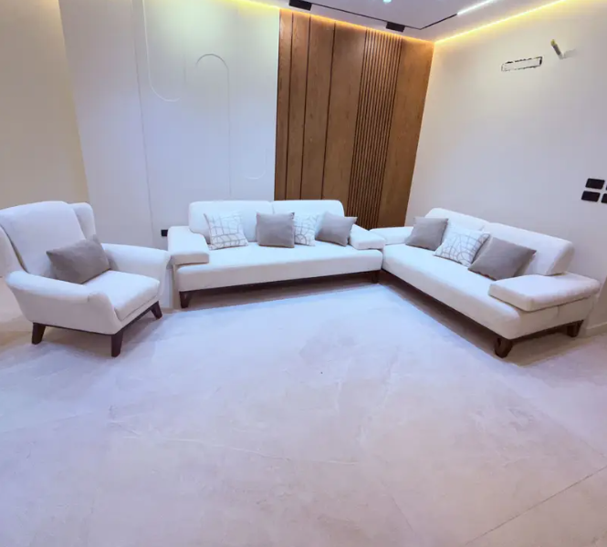 انتريه مودرن للمساحات الواسعه living room