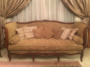 Louis XV antique salon 13 pieces in very good cond